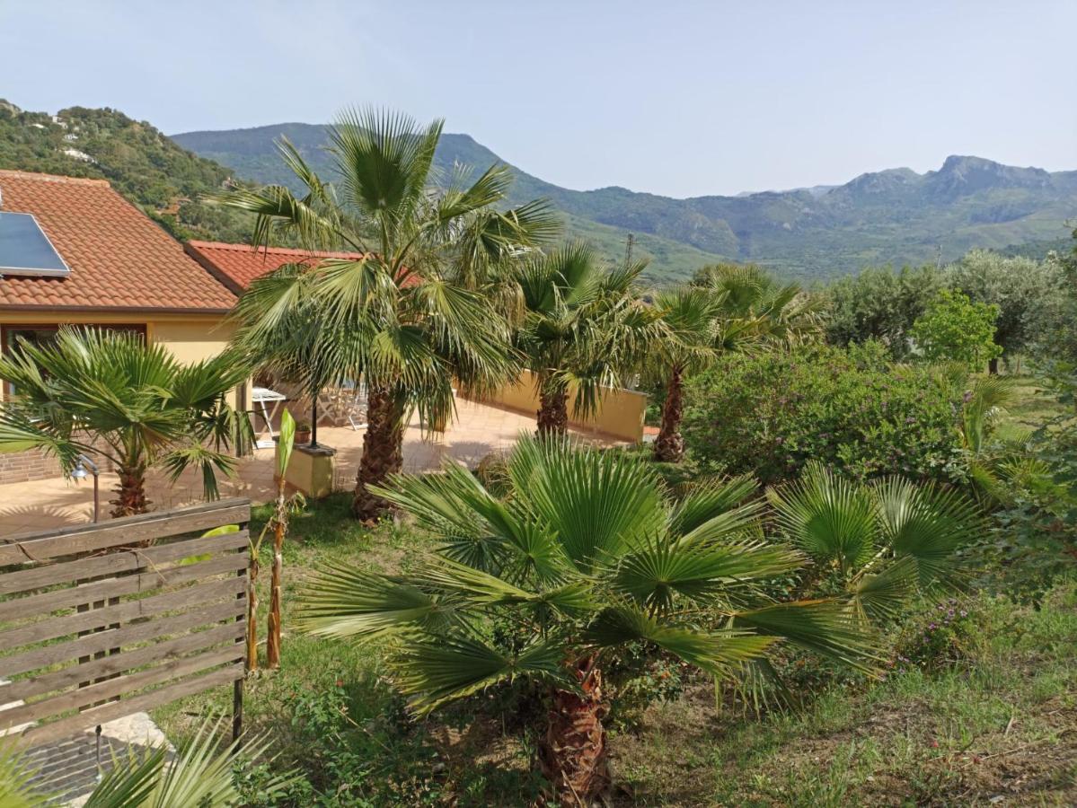 Casa Delle Palme Apartment Cefalu Exterior photo