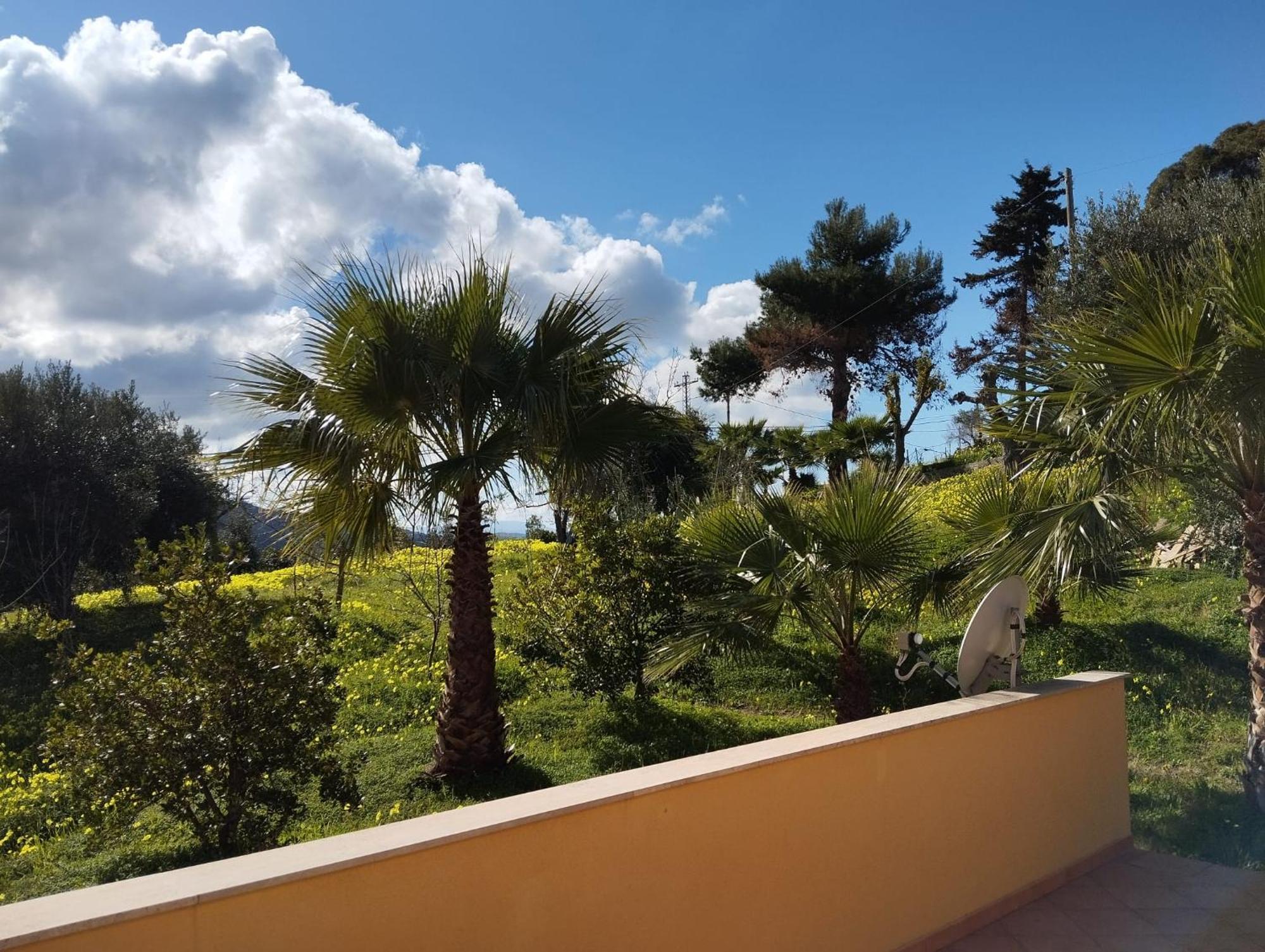 Casa Delle Palme Apartment Cefalu Exterior photo
