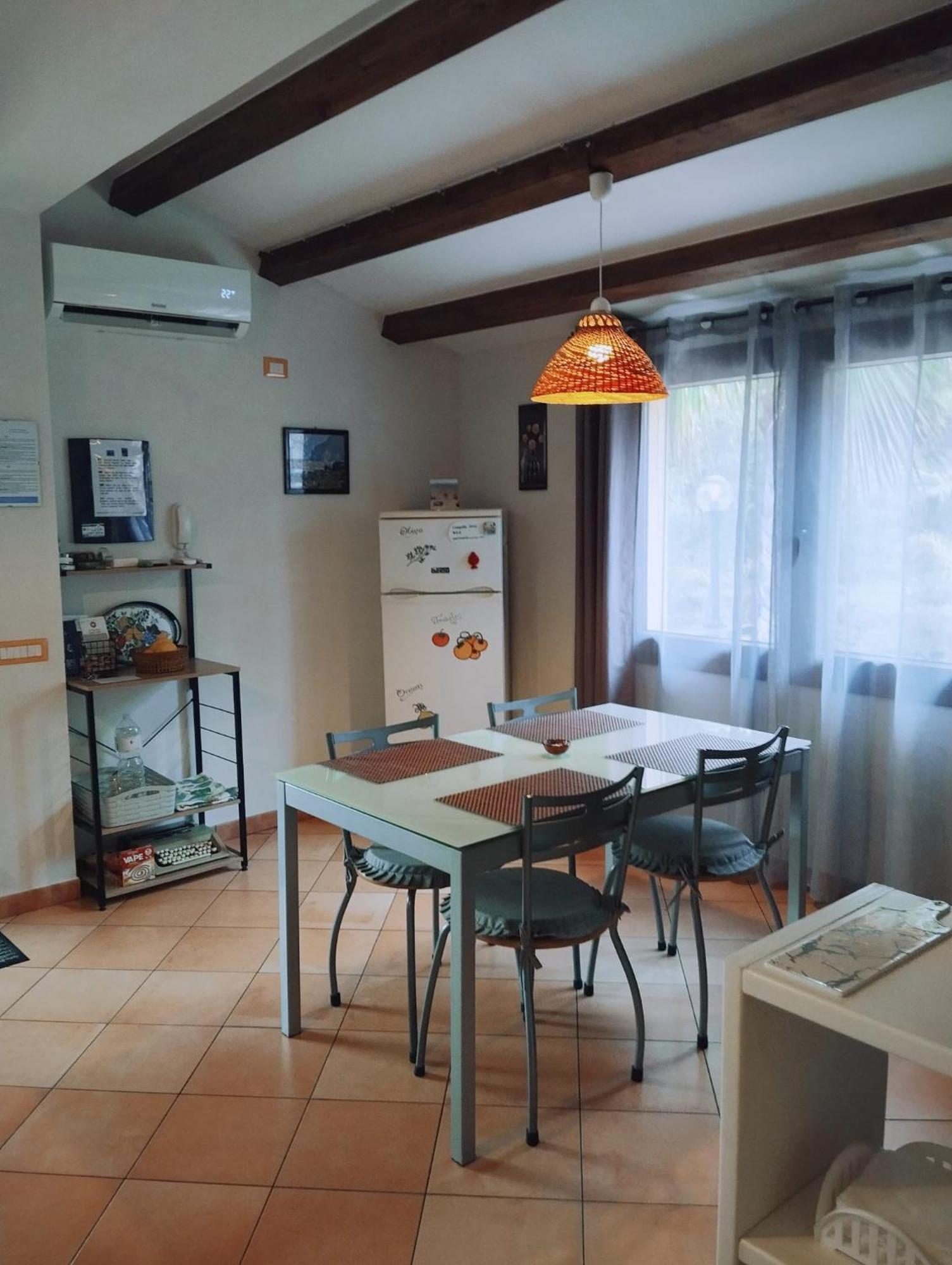 Casa Delle Palme Apartment Cefalu Exterior photo